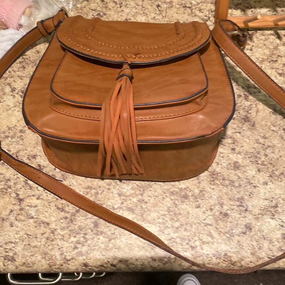 Leather crossbody bag